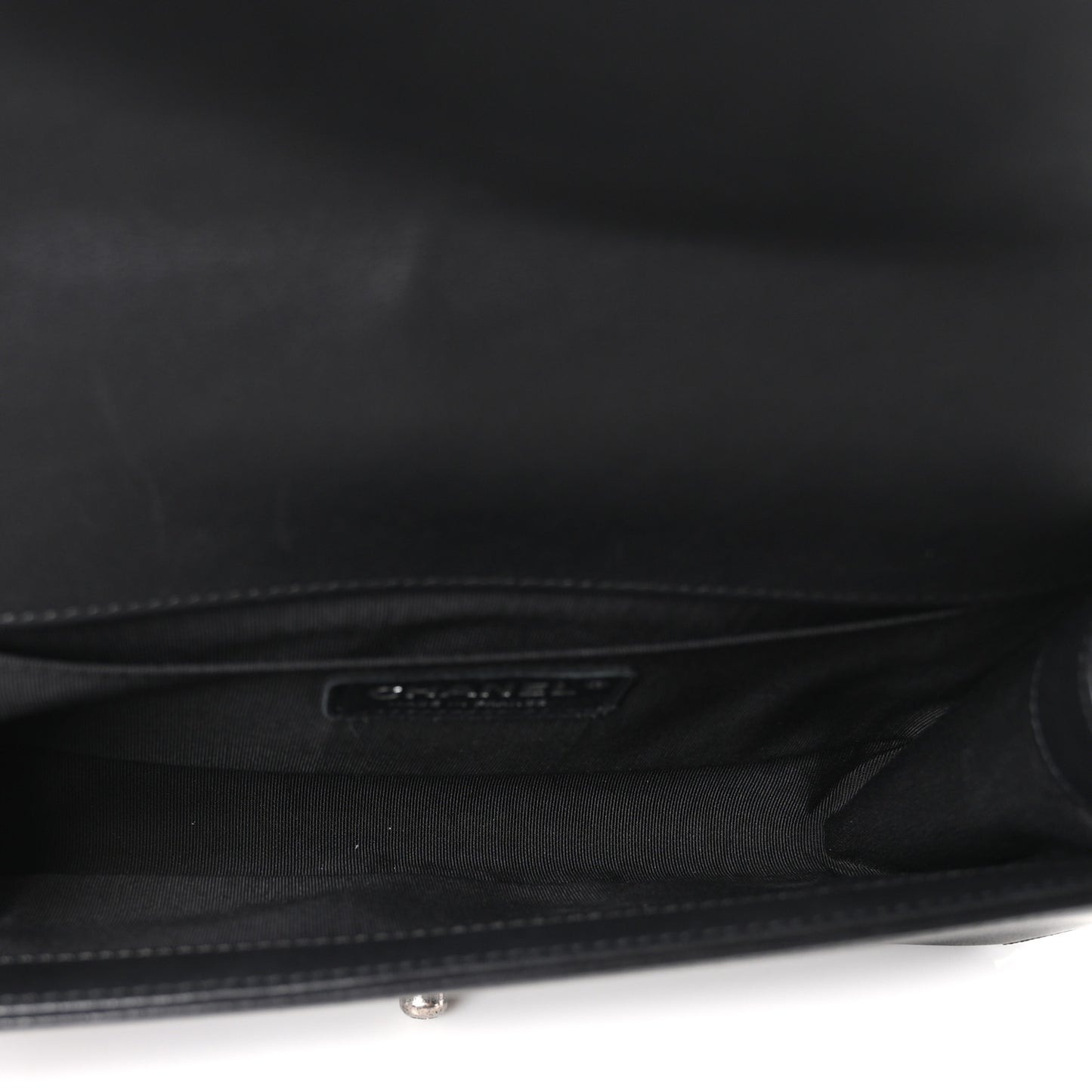 Calfskin Chevron Quilted Medium Boy Flap Black