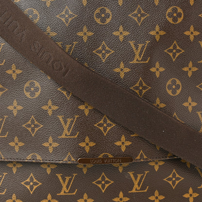 Louis Vuitton Monogram Beaubourg MM Messenger Bag 7 of 9