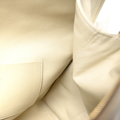 The Row Nappa Aspen Clutch Perle 6 of 9
