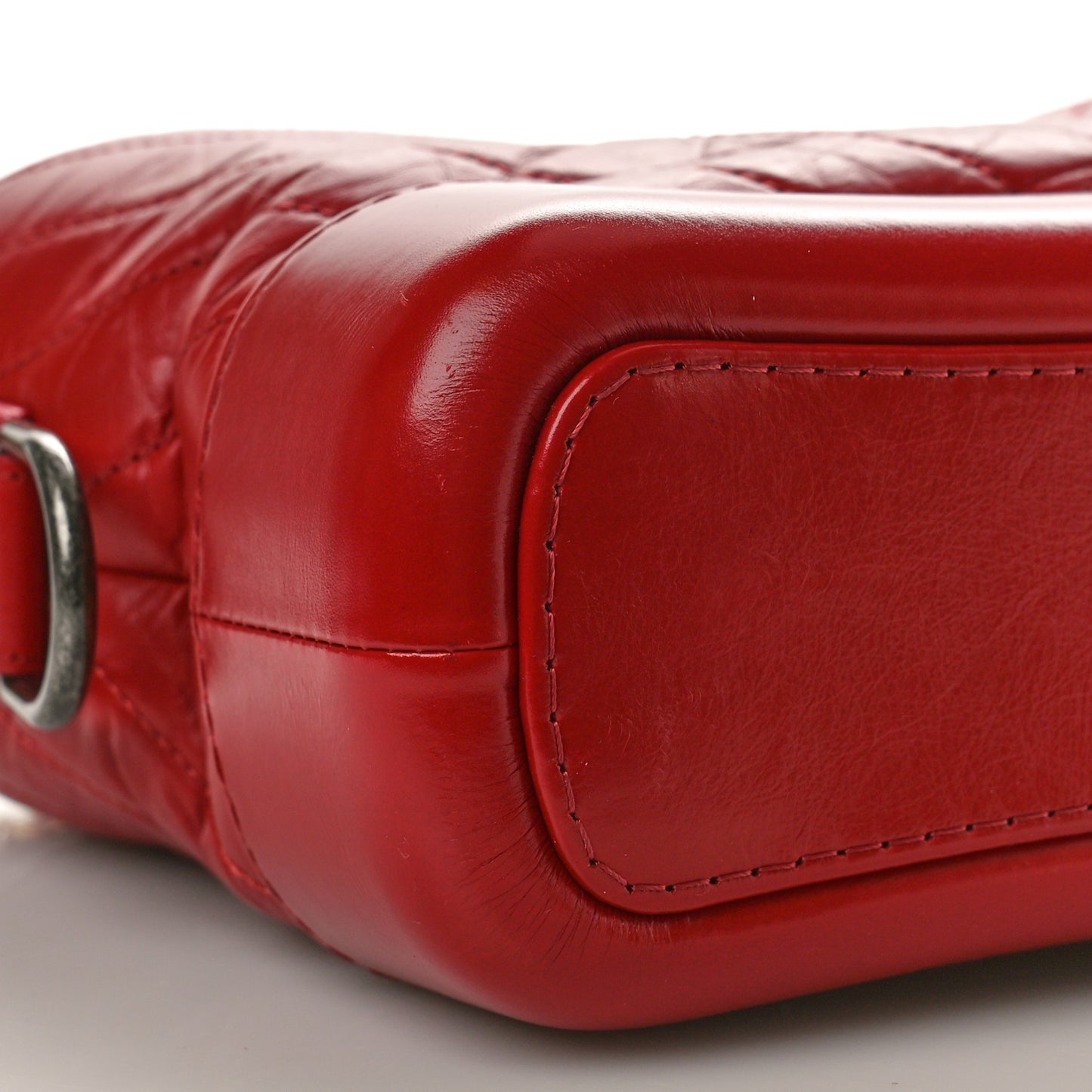 Aged Calfskin Chevron Quilted Small Gabrielle Hobo Red