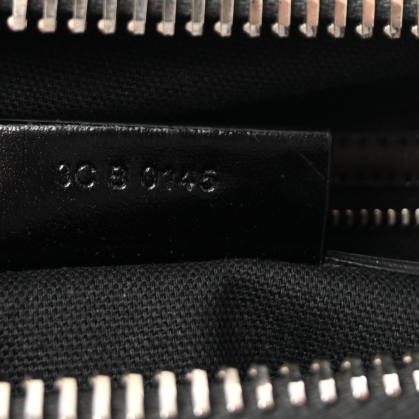 Shiny Lord Calfskin Small Antigona Black