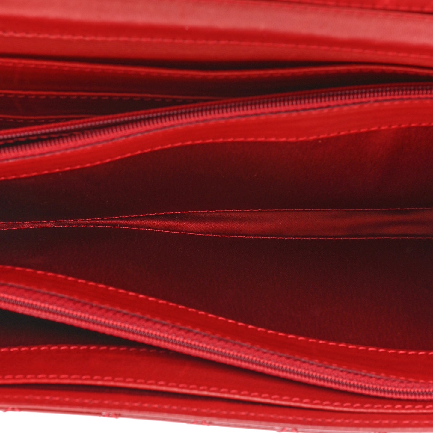 Patent Calfskin Quilted Brilliant East West Flap Clutch Red