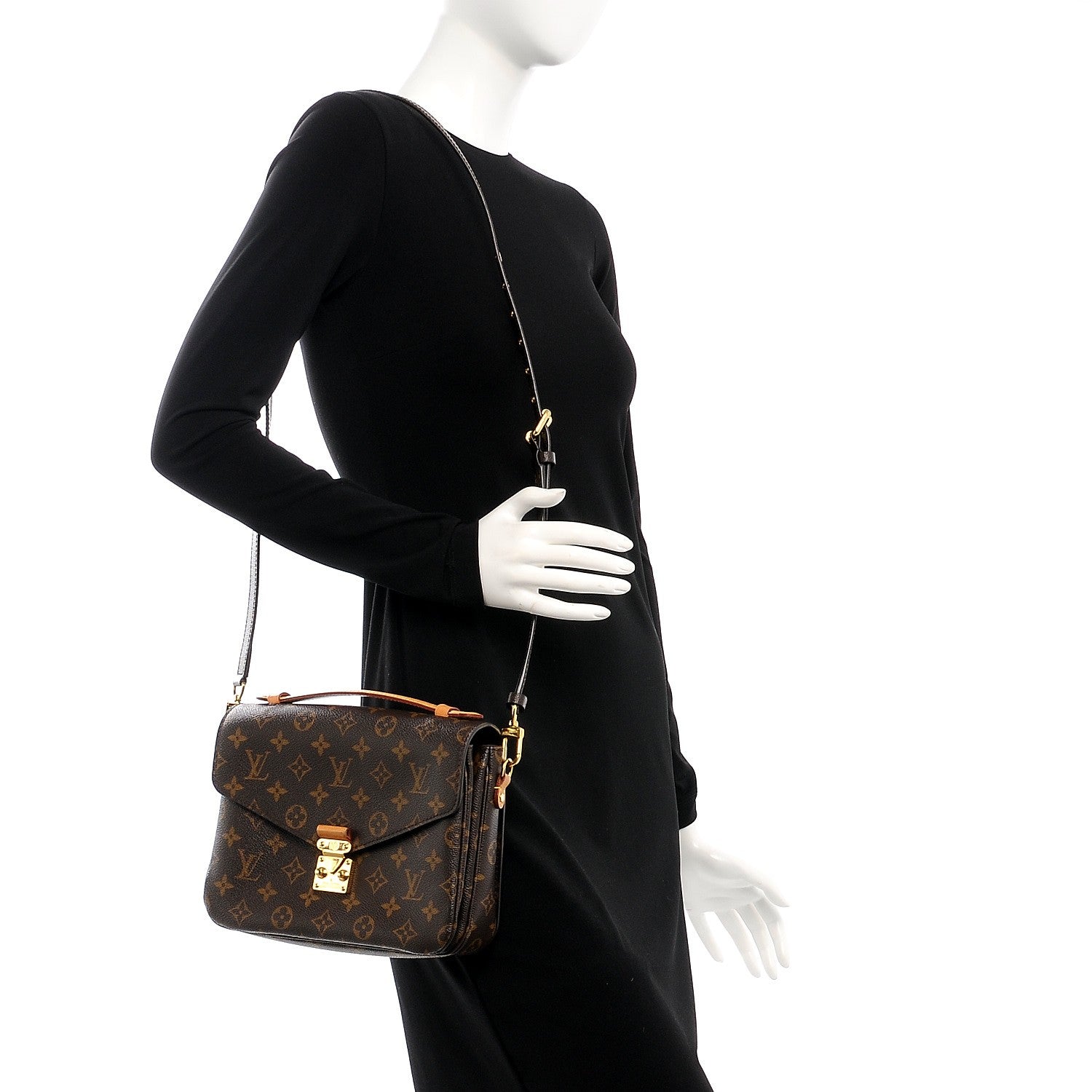 Louis Vuitton Monogram Pochette Metis 2 of 8