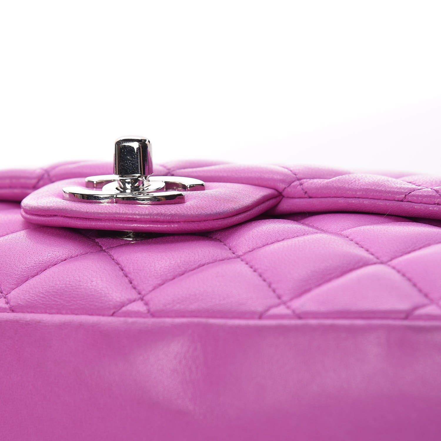 Chanel Lambskin Heart Valentine Medium Flap Fuchsia 15 of 17