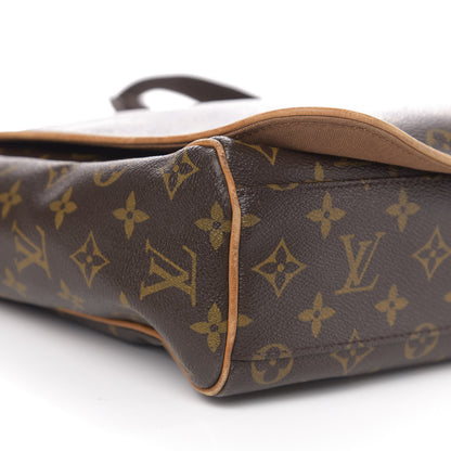 Louis Vuitton Monogram Abbesses Messenger Bag 11 of 13