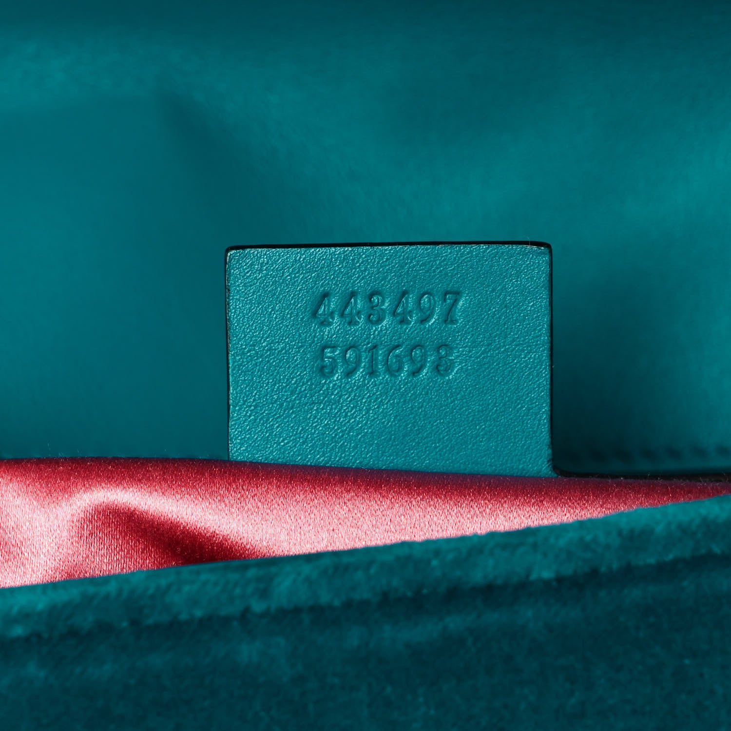 Gucci Velvet Matelasse Small GG Marmont Shoulder Bag Pavone Cyan 7 of 10