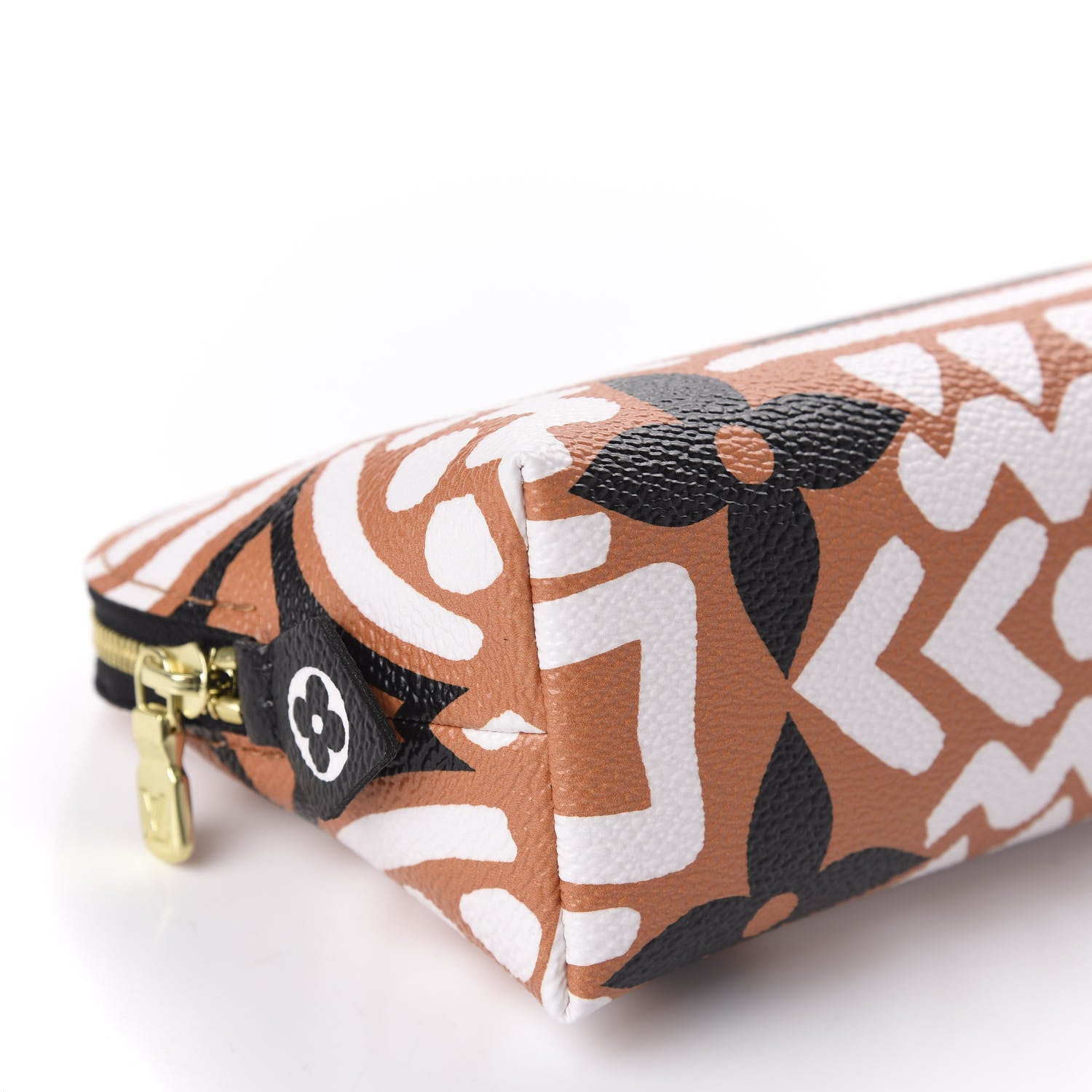 Louis Vuitton Monogram Giant Crafty Cosmetic Pouch Crème Caramel 6 of 9
