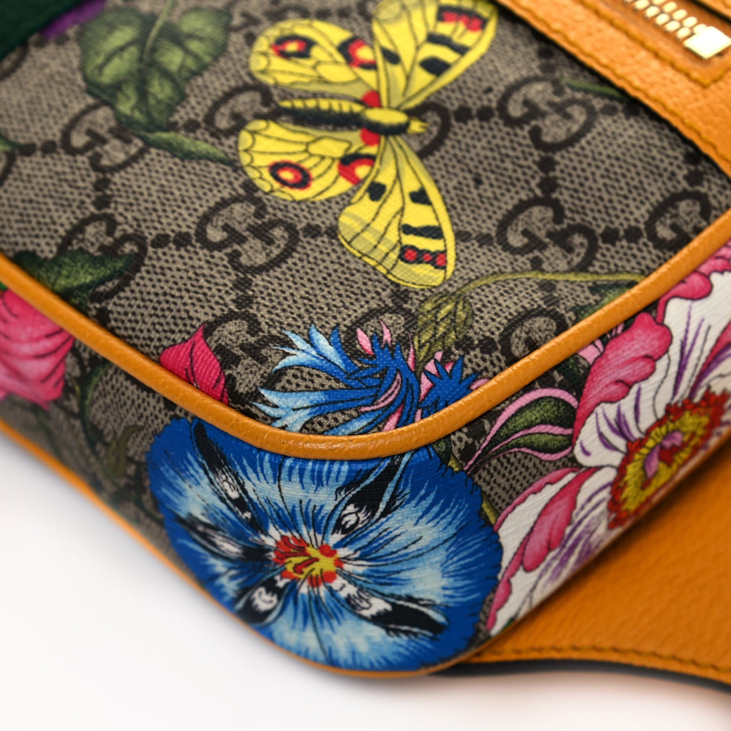GG Supreme Monogram Flora Medium Ophidia Belt Bag Beige Multicolor Crop