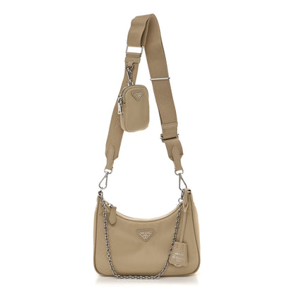 Prada Saffiano Lux Re-Edition 2005 Shoulder Bag Cammeo 1 of 11
