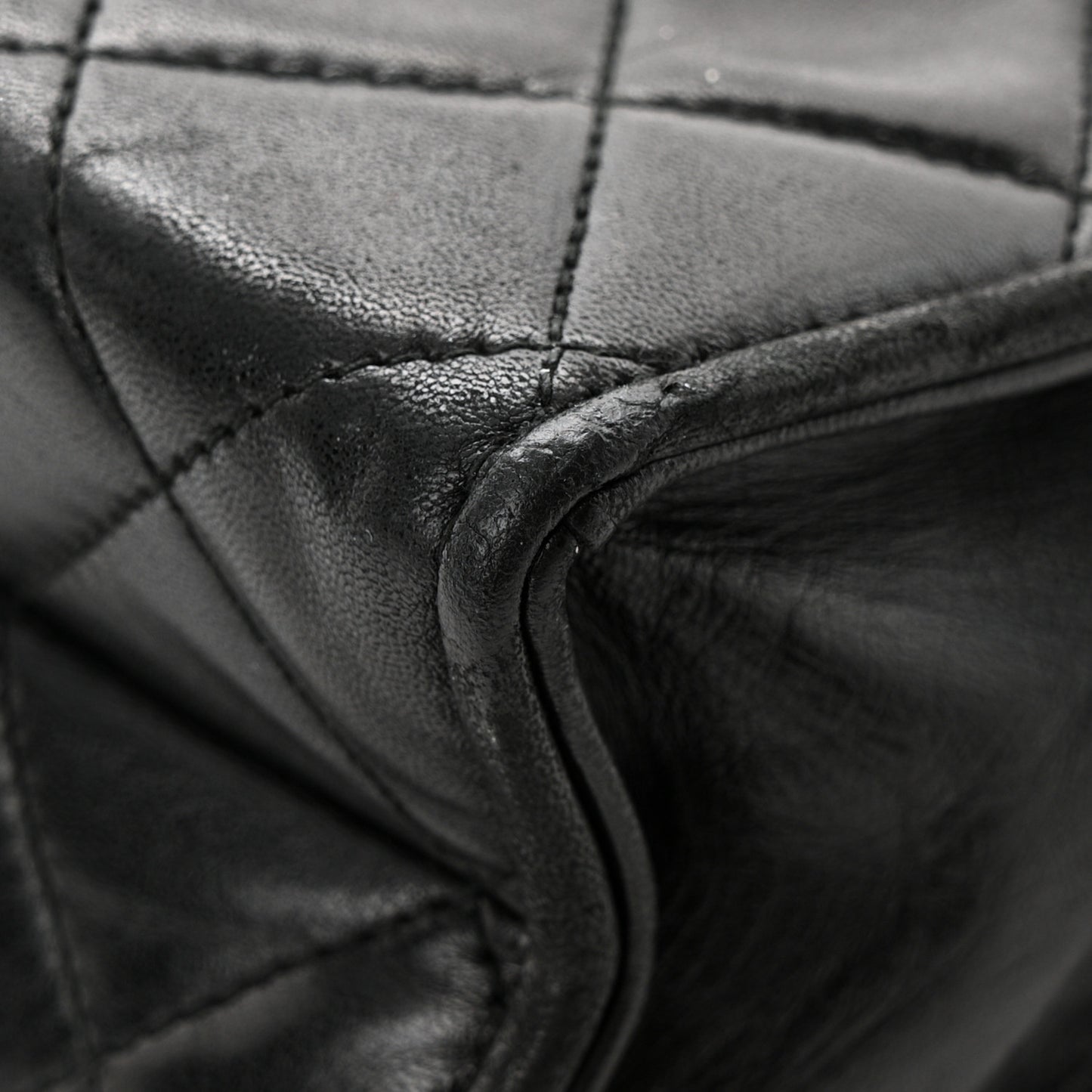 Lambskin Quilted Tassel Flap Black