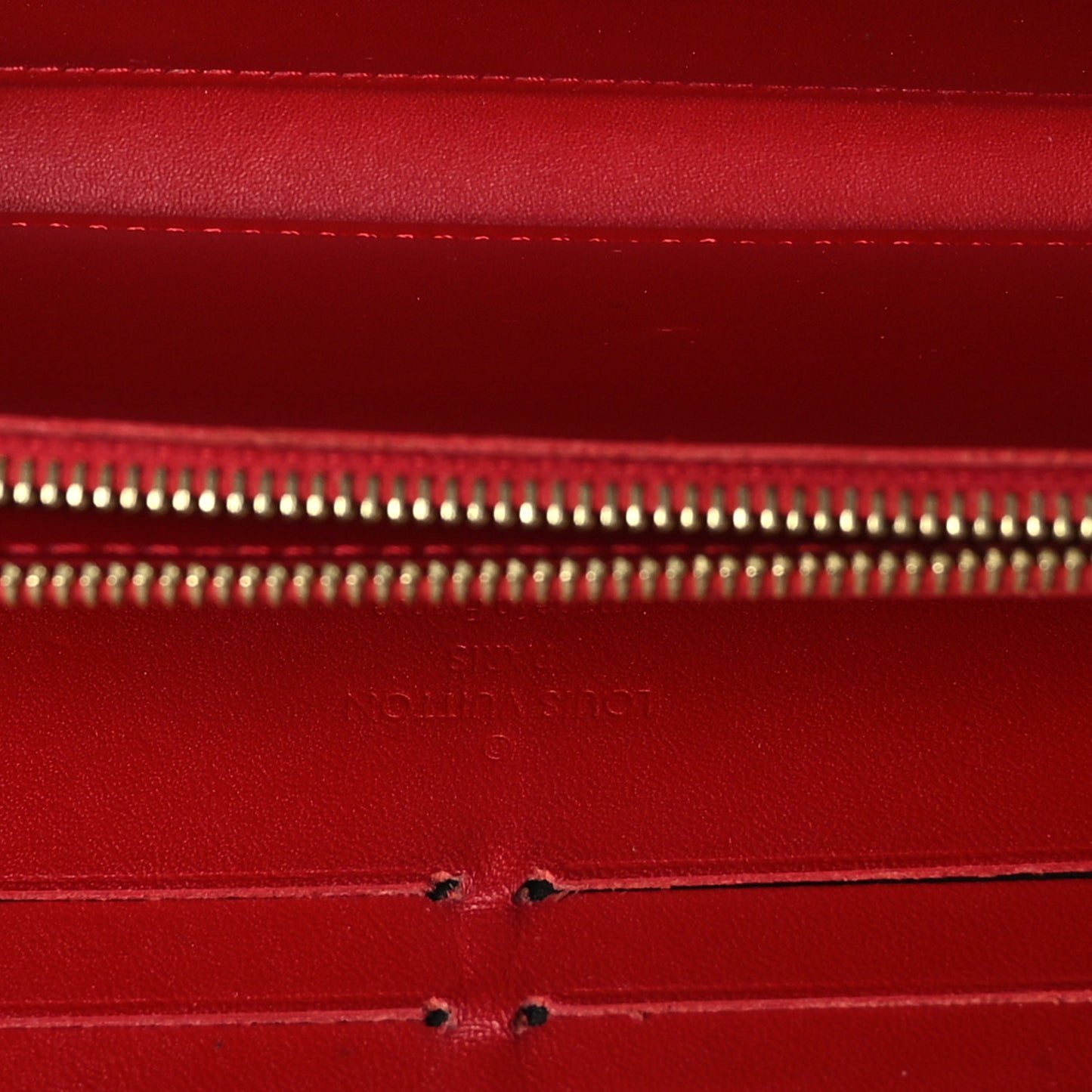 Vernis Clemence Wallet Cherry