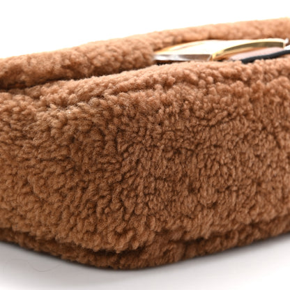 Fendi Shearling Lambskin Midi Chain Baguette Caramello 9 of 10