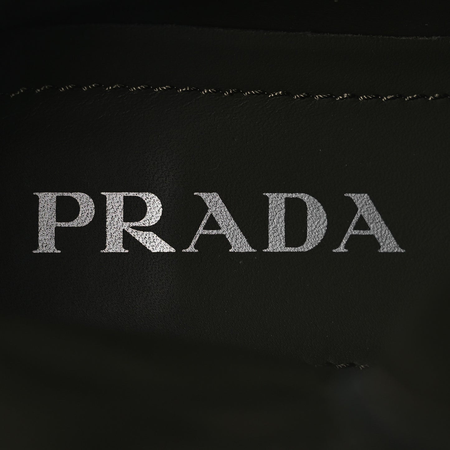 Spazzolato Rois Re-Nylon Metal Triangle Logo Monolith Pouch Pocket 55mm Boots 40 Militare