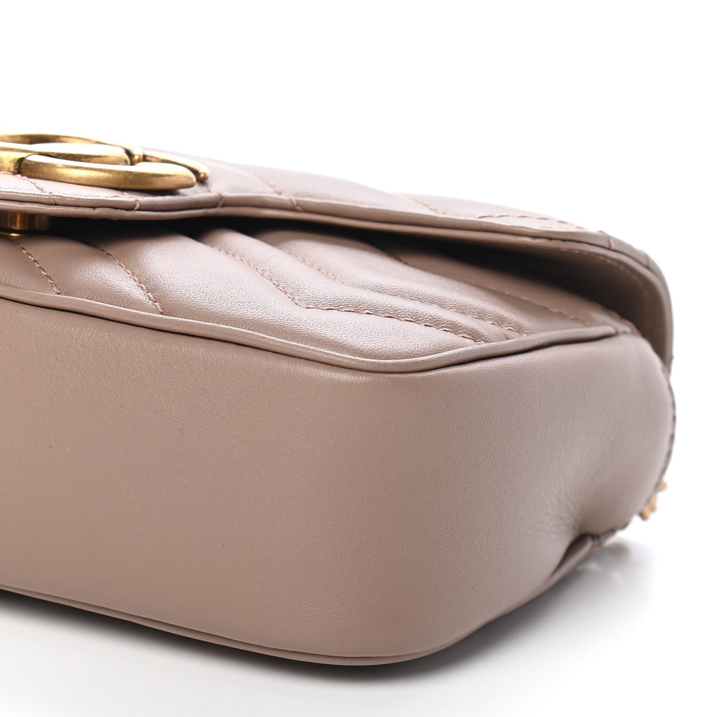Calfskin Matelasse Super Mini GG Marmont Shoulder Bag Porcelain Rose
