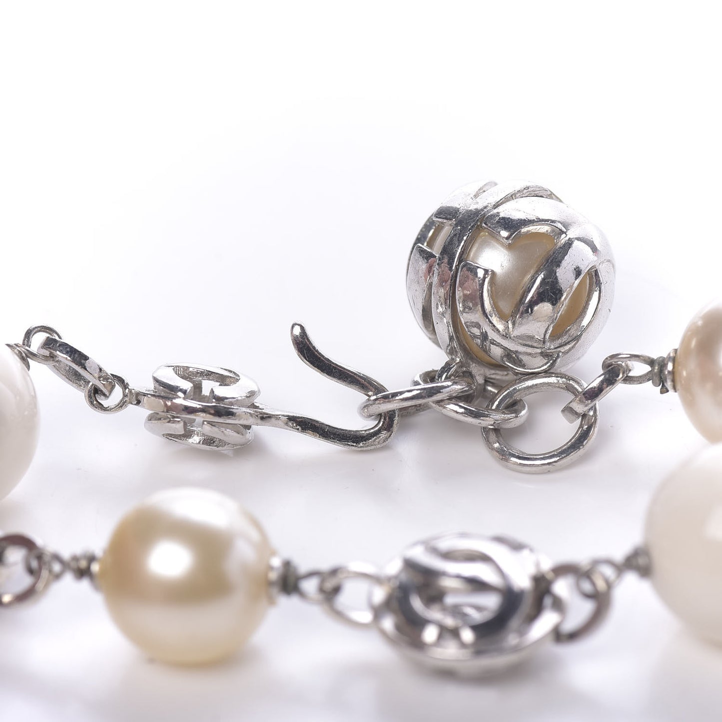 Metal Pearl Bracelet Silver
