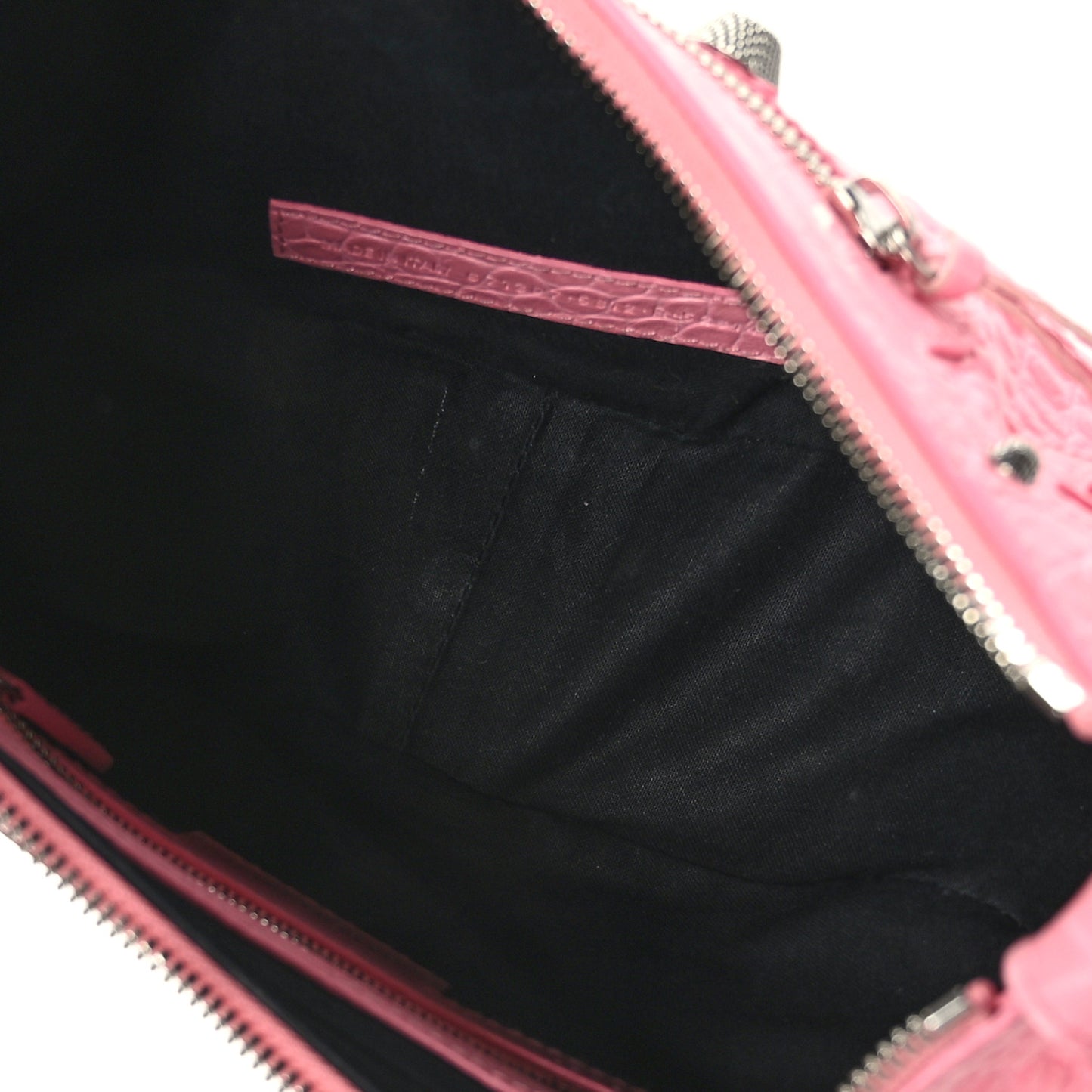 Extra Supple Calfskin Crocodile Embossed Small Le Cagole Shoulder Bag Sweet Pink