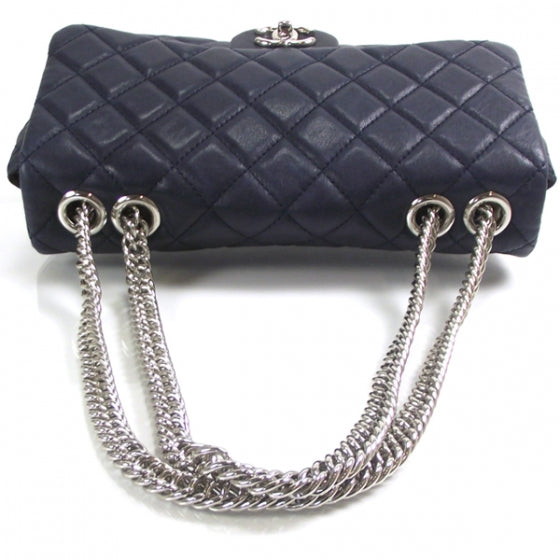 Washed Lambskin Jumbo Bijoux Chain Flap Navy