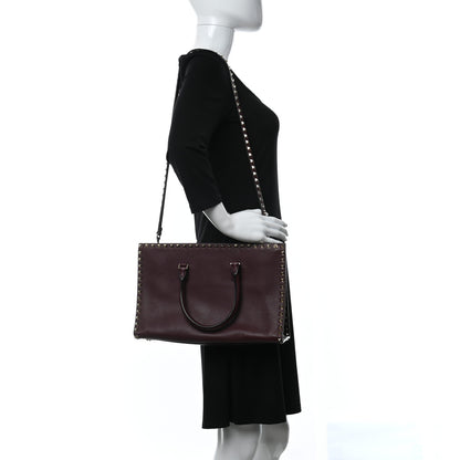 Valentino Garavani Grained Calfskin Medium Rockstud Double Handle Horizontal Tote Rubin 2 of 11