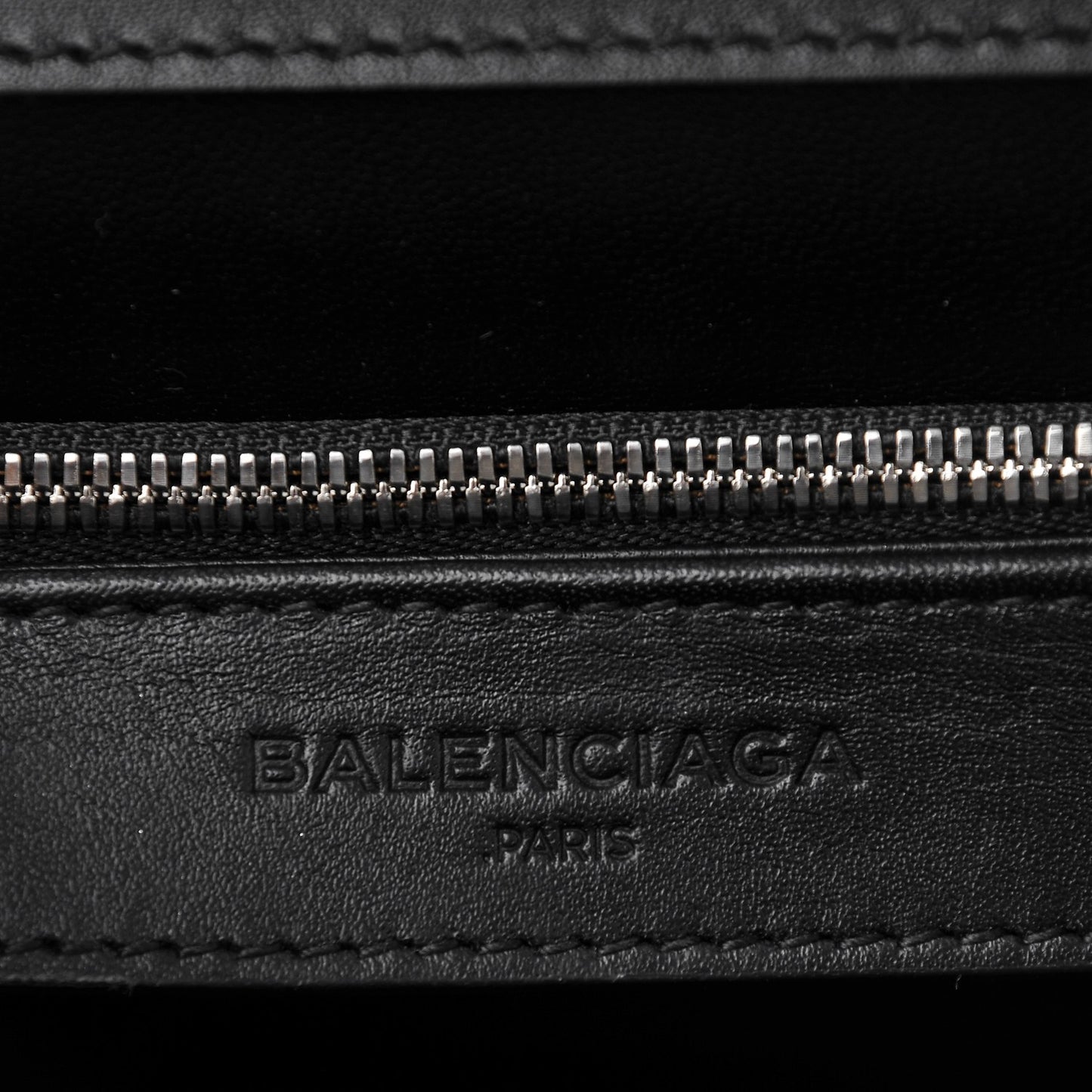 Smooth Calfskin Le Dix Cartable S Shoulder Bag Black