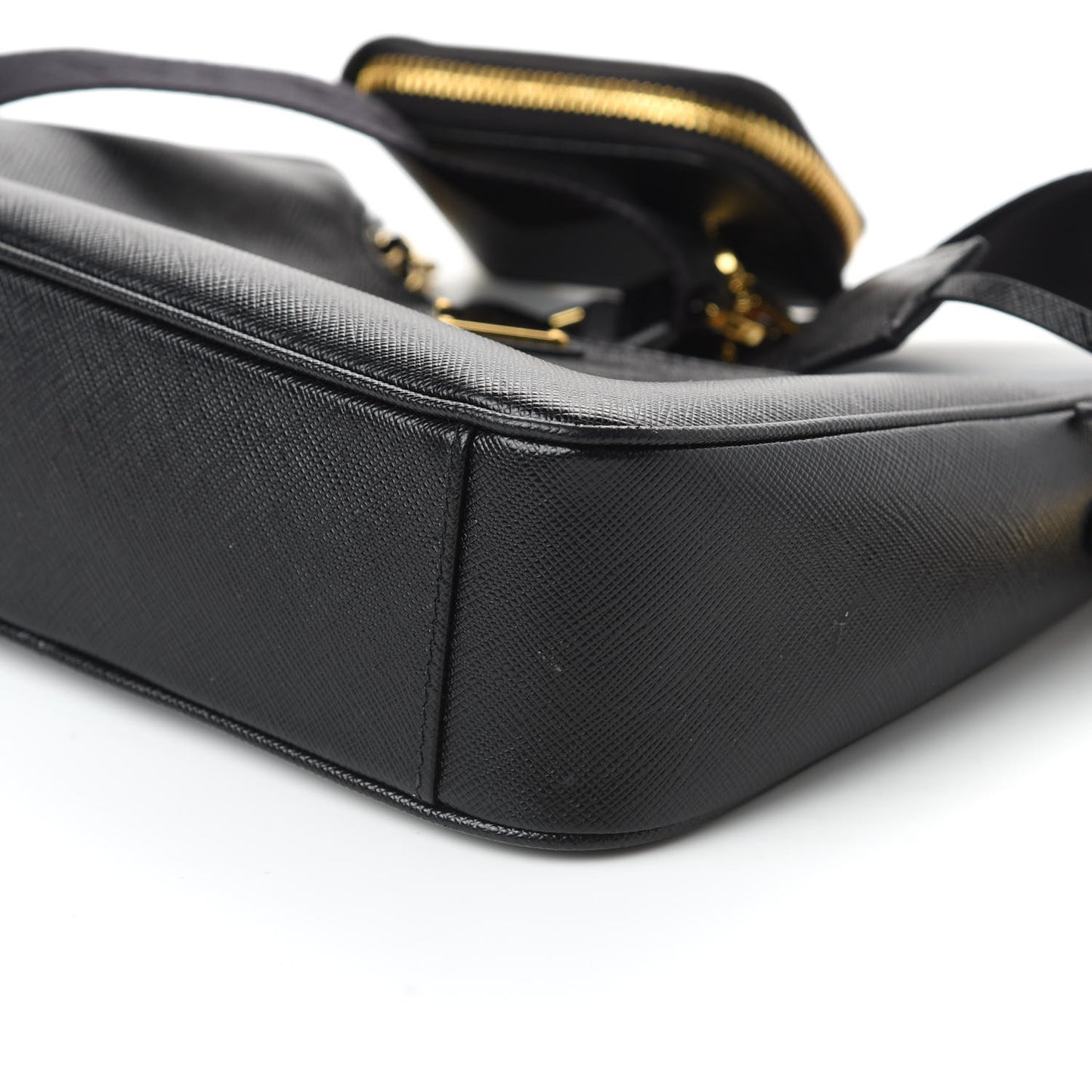 Saffiano Lux Re-Edition 2005 Shoulder Bag Black