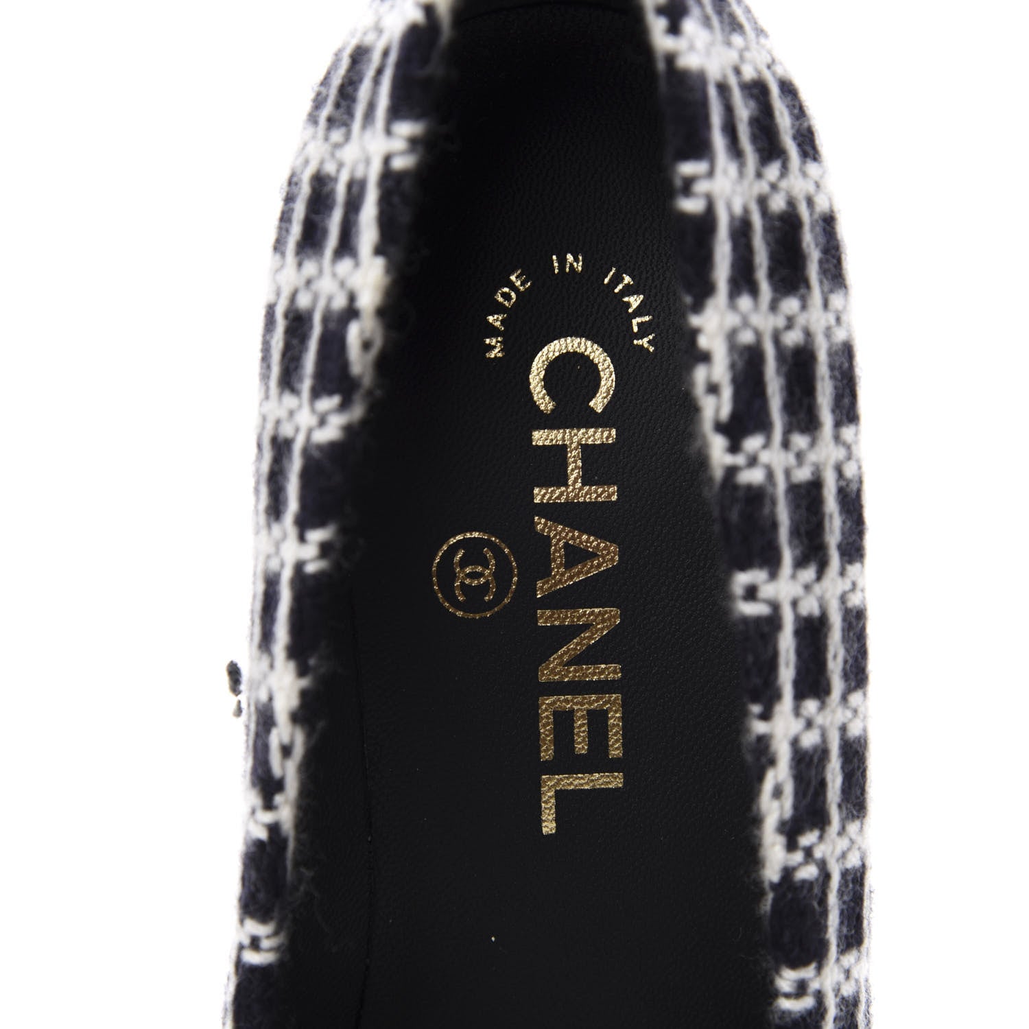 Chanel Tweed Patent Cap Toe CC Pumps 36 Black White 8 of 10