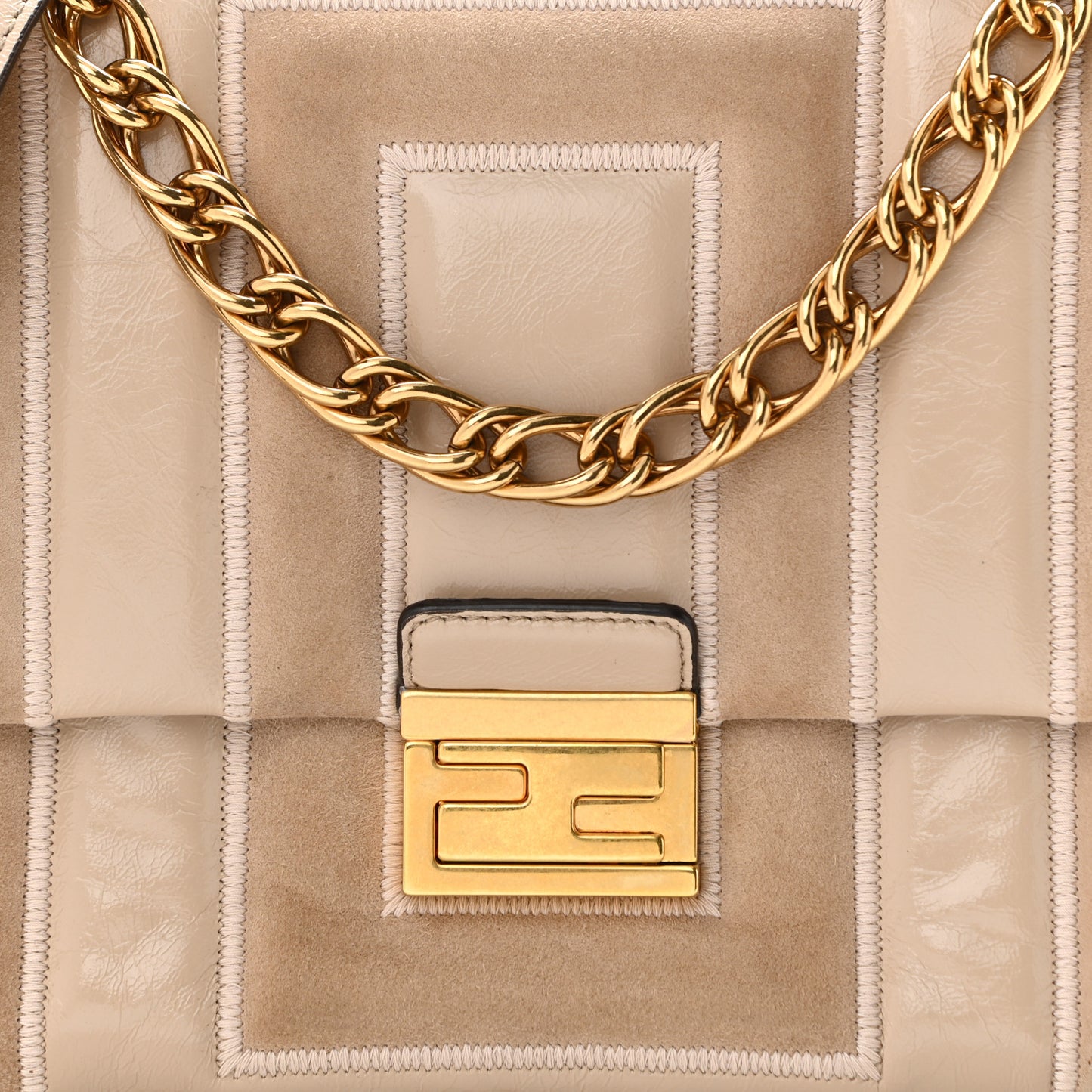 Agnello Old Shine Chamois F is Fendi Embossed Kan U Shoulder Bag Amido Nude