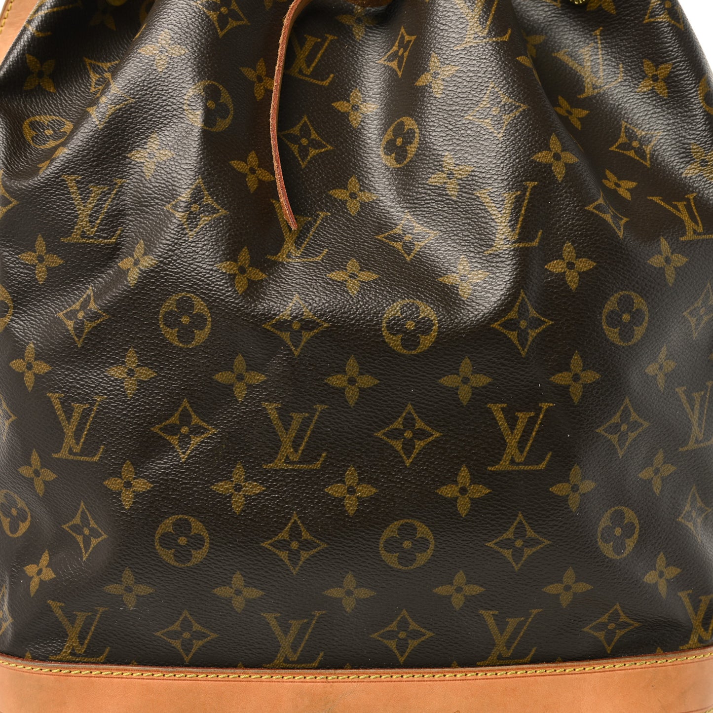 Monogram Noe
