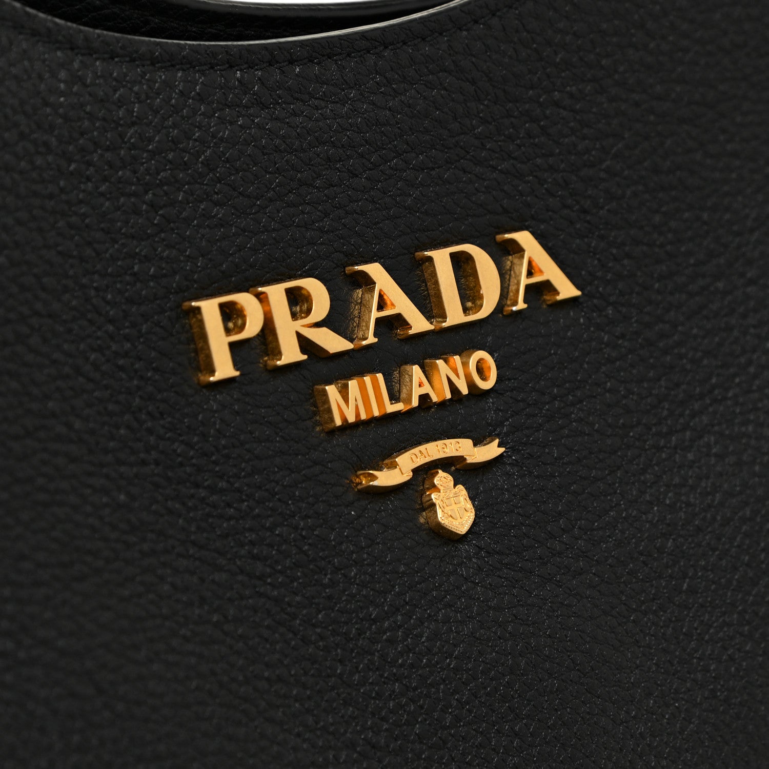 Prada Vitello Phenix Zippered Messenger Hobo Black 10 of 10