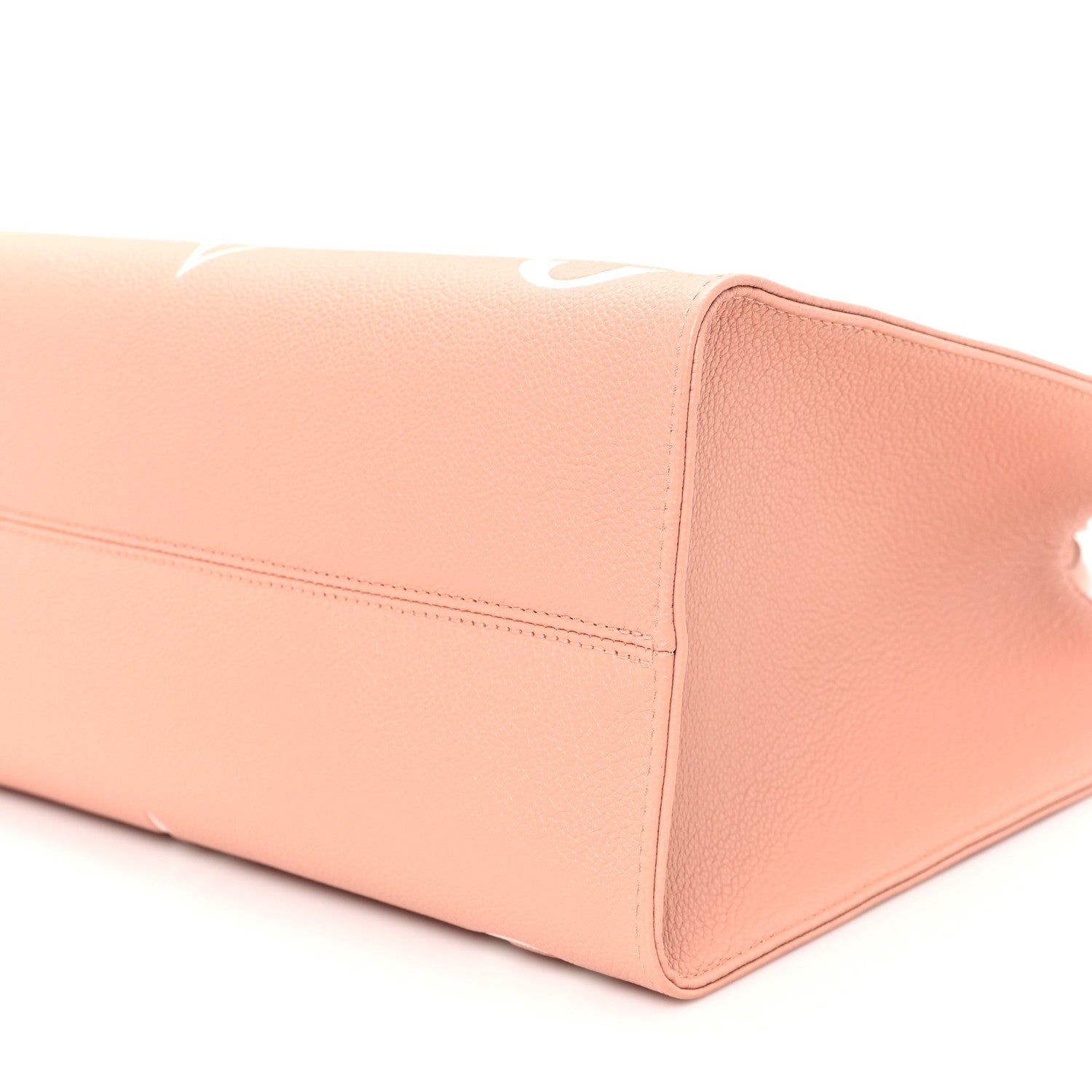 Louis Vuitton Empreinte Monogram Giant Onthego MM Rose Trianon Creme 9 of 9