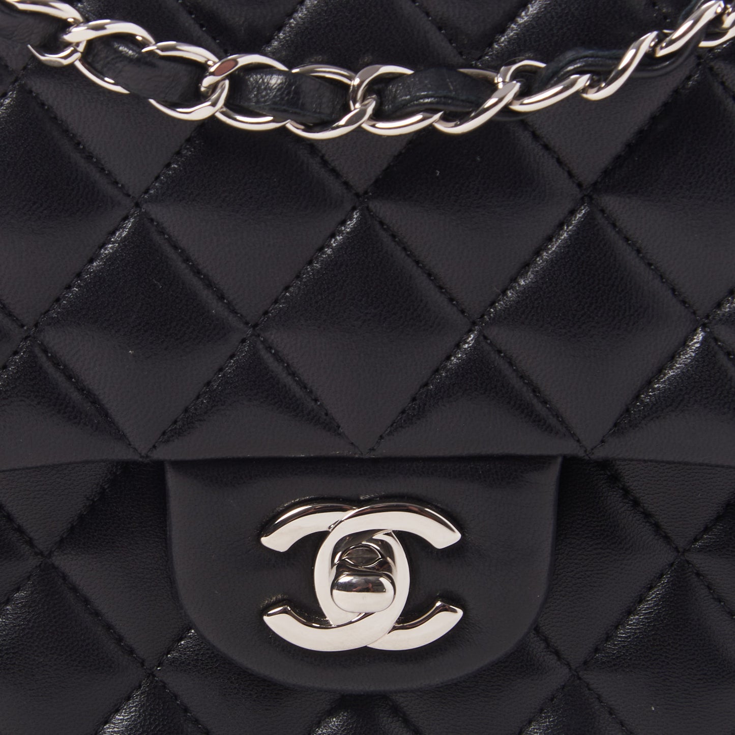 Lambskin Quilted Medium Double Flap Black