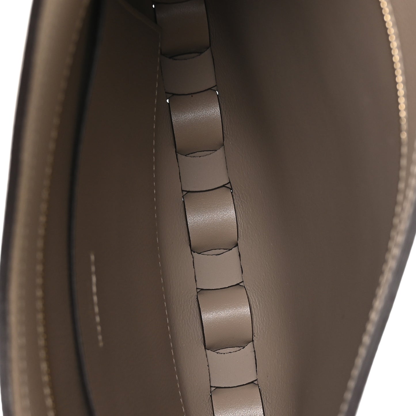 Small Grain Smooth Calfskin Medium Darryl Hobo Motty Grey