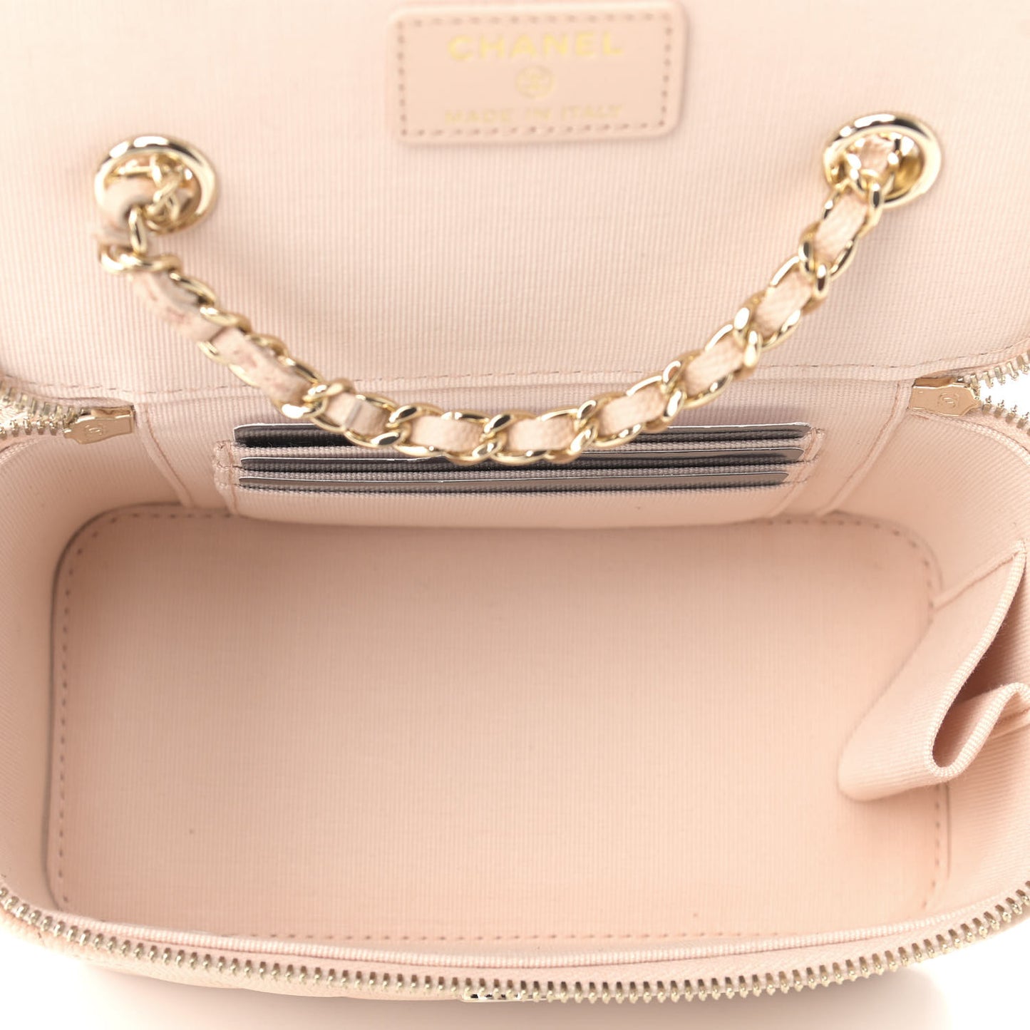 Caviar Quilted Small Vanity Case With Chain Light Beige