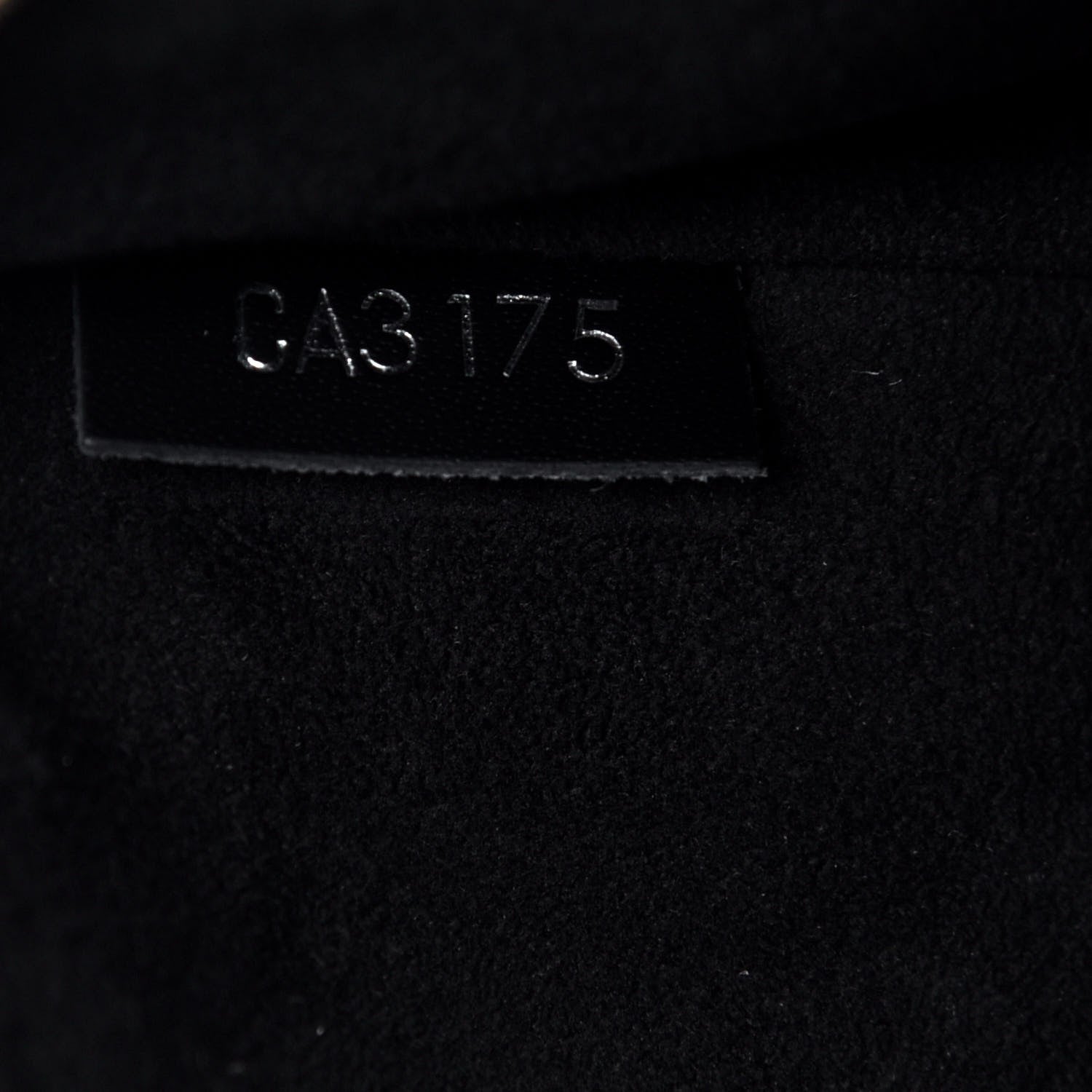 Louis Vuitton Epi Cluny MM Black 8 of 11