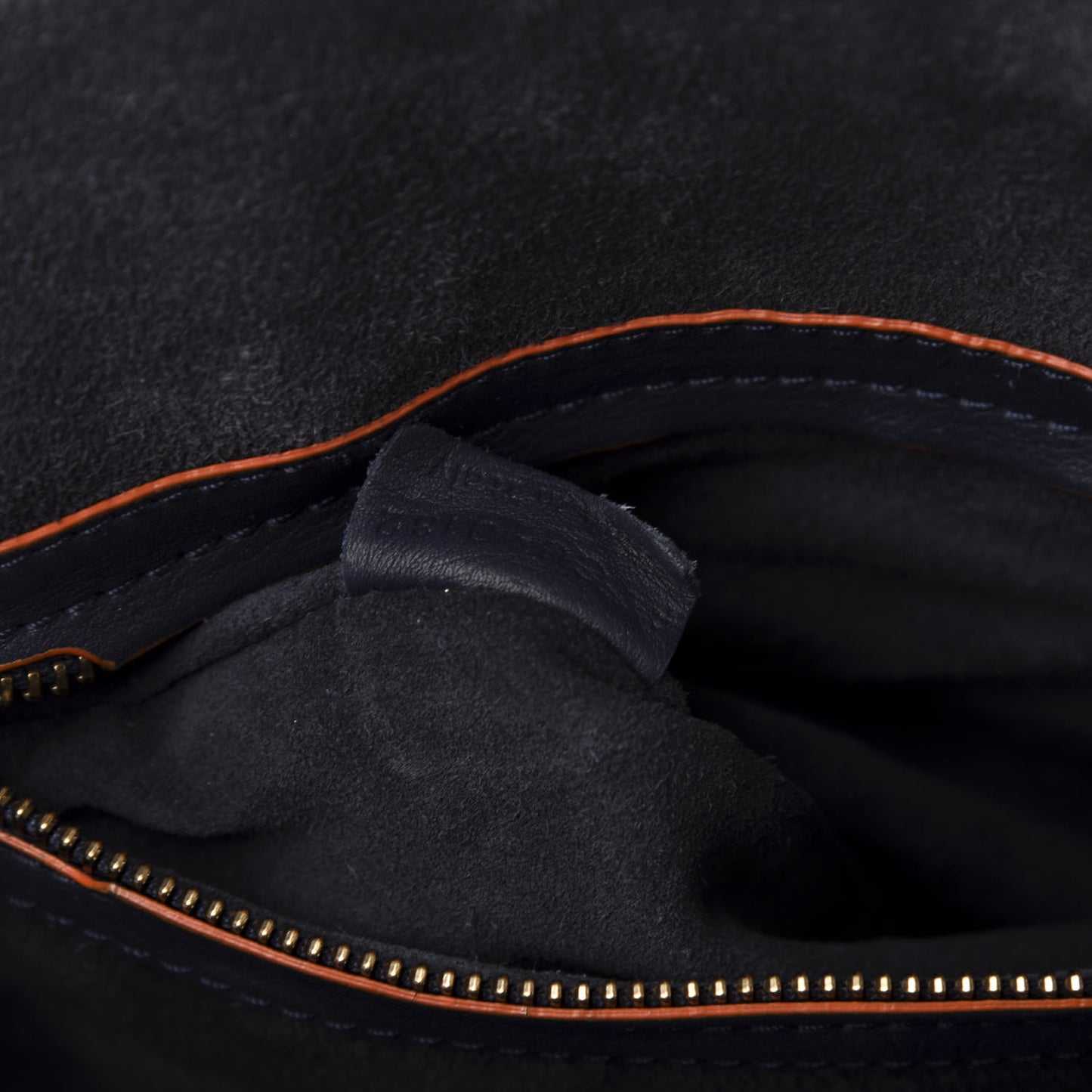 Supple Calfskin Medium Phantom Luggage Midnight