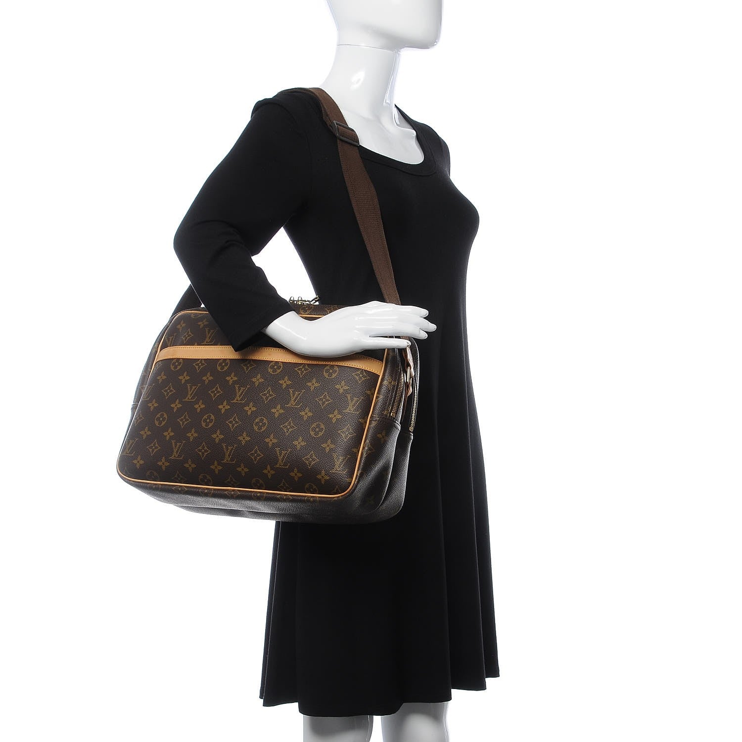 Louis Vuitton Monogram Reporter GM 2 of 12