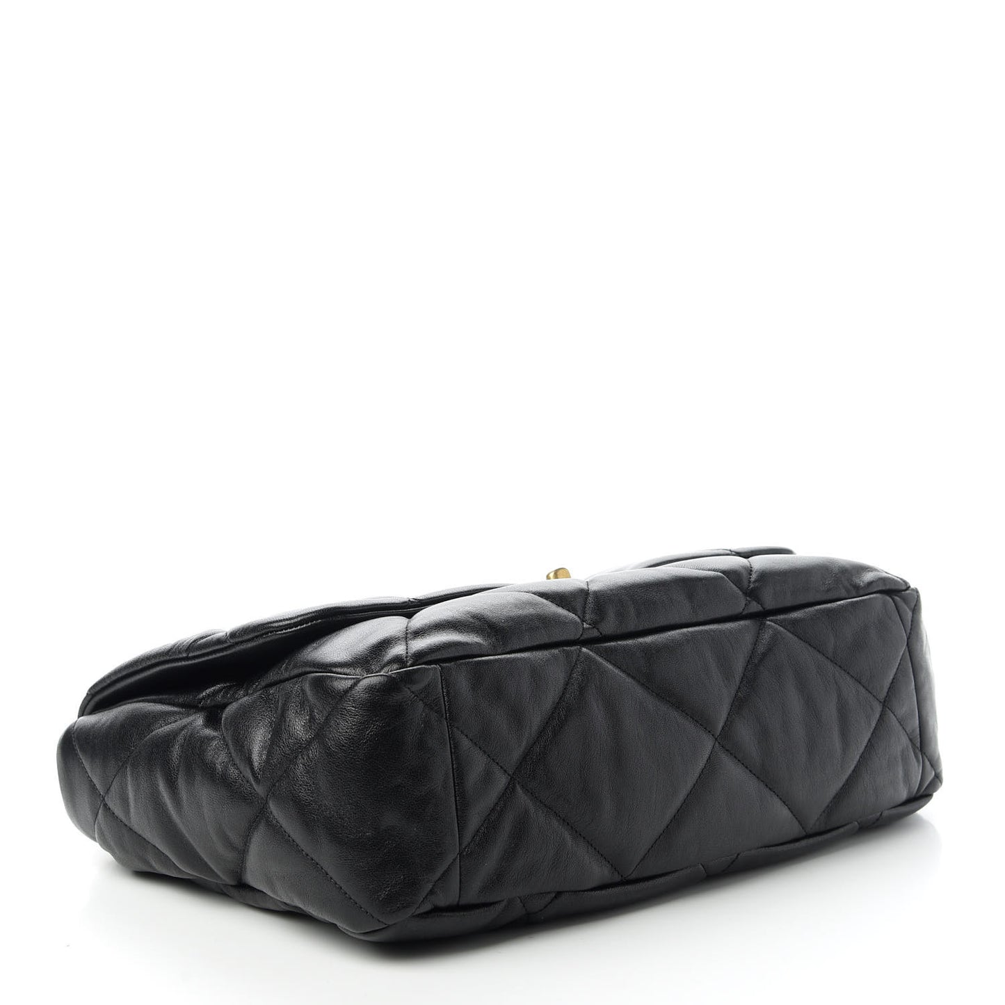 Lambskin Quilted Maxi Chanel 19 Flap Black