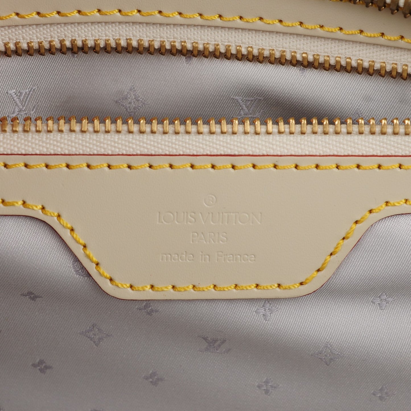 Suhali L Epanoui PM White