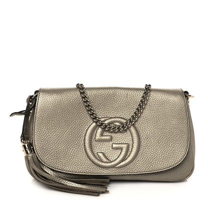 Gucci Metallic Pebbled Calfskin Medium Soho Flap Crossbody Golden Beige 1 of 7