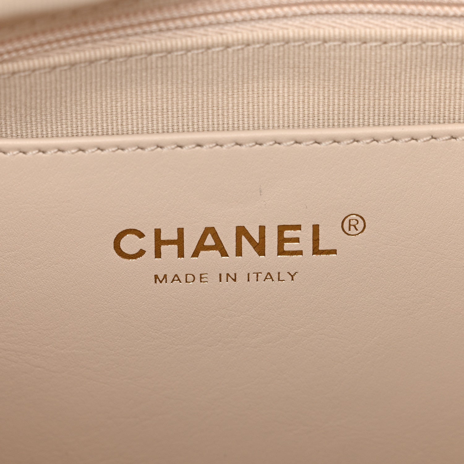Chanel Calfskin Quilted Small Maxi Chain Hobo White 6 of 10