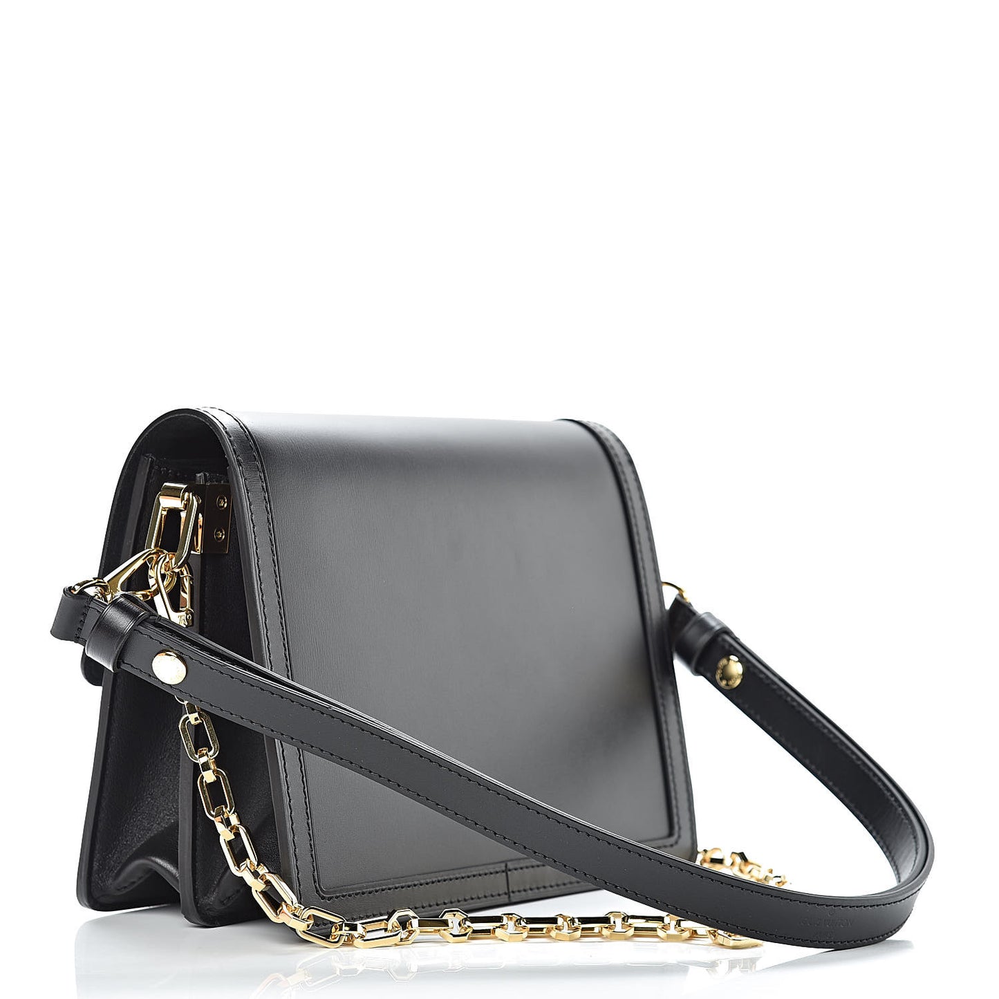 Smooth Calfskin Dauphine MM Black