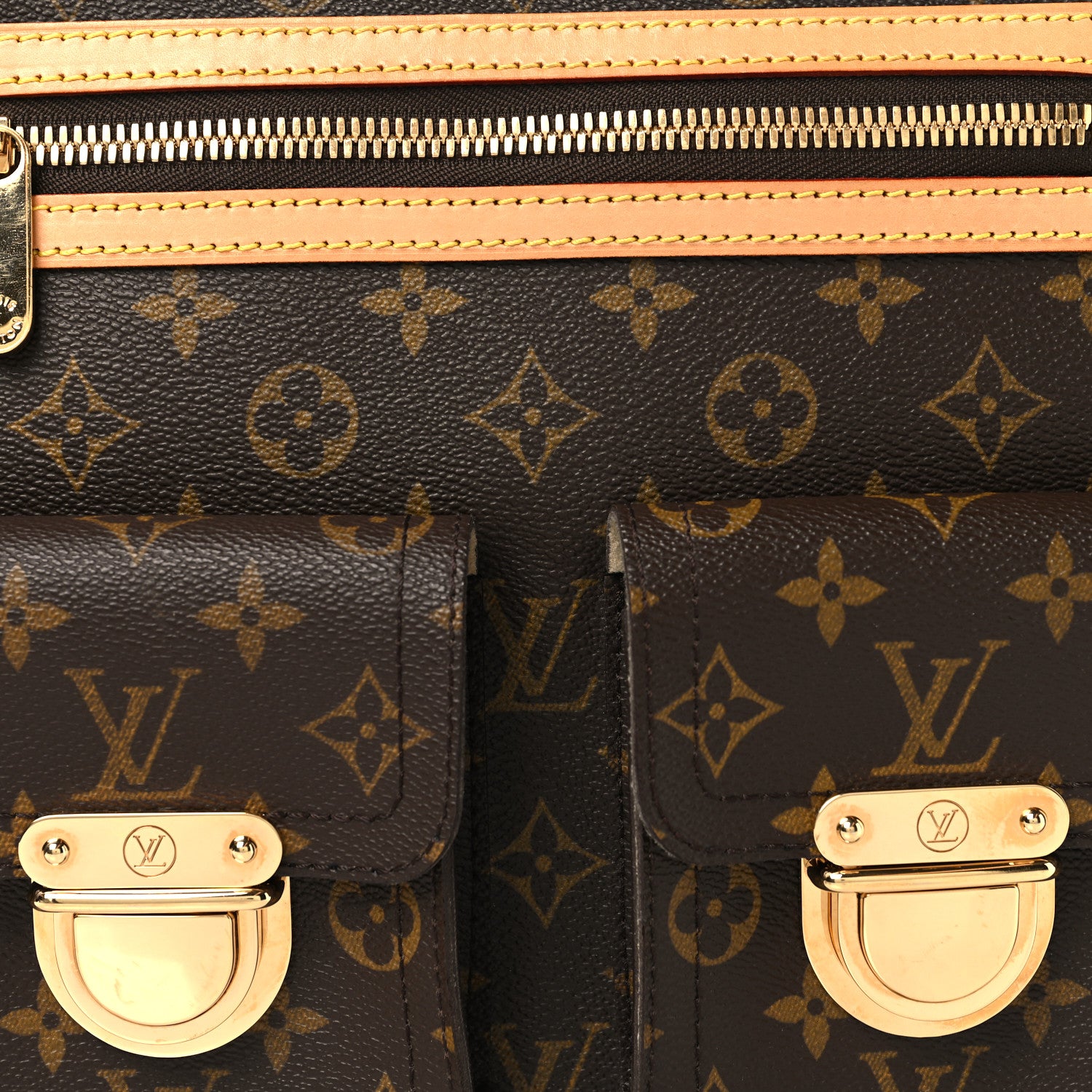Louis Vuitton Monogram Hudson GM 7 of 10