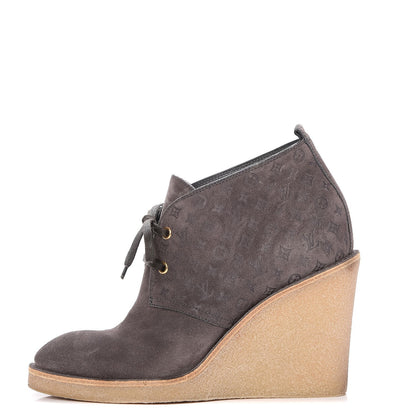 Louis Vuitton Monogram Embossed Suede Frosty Wedge Low Boots 38.5 Dark Grey 1 of 10