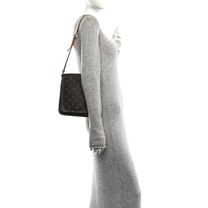 Louis Vuitton Monogram Musette Salsa 2 of 13
