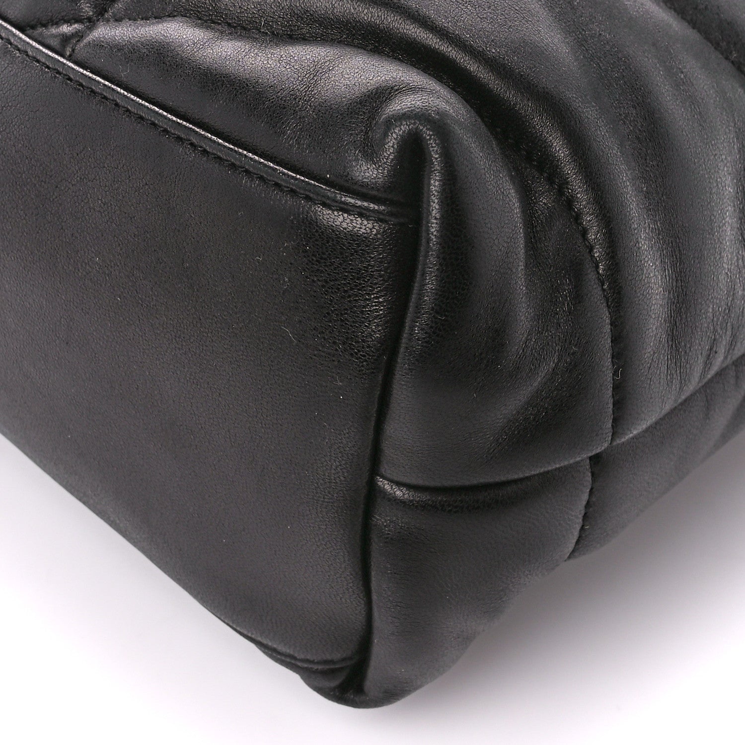 Saint Laurent Lambskin Quilted Monogram Monochrome Medium Loulou Puffer Chain Satchel Black 11 of 11