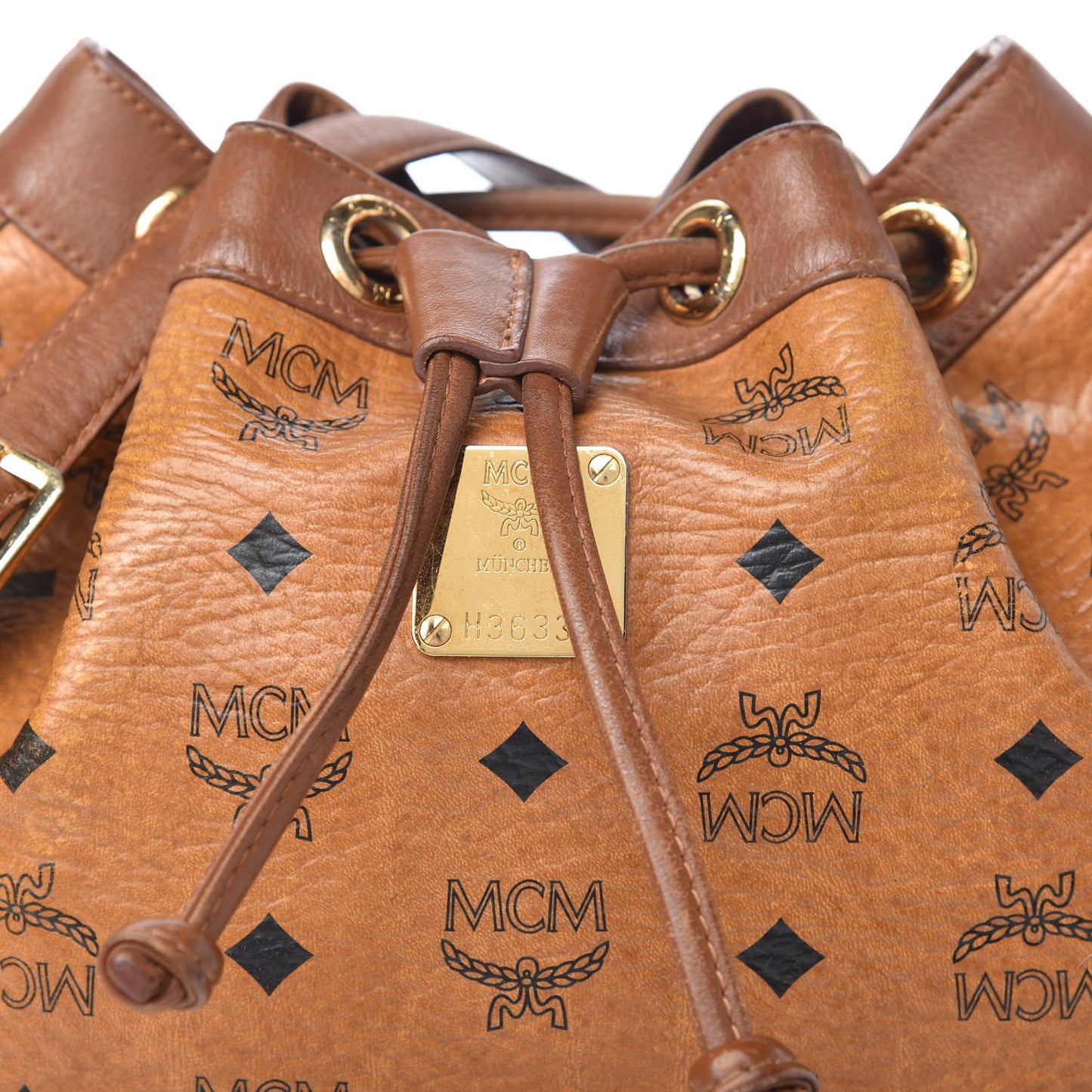 Visetos Essential Drawstring Bucket Bag Cognac