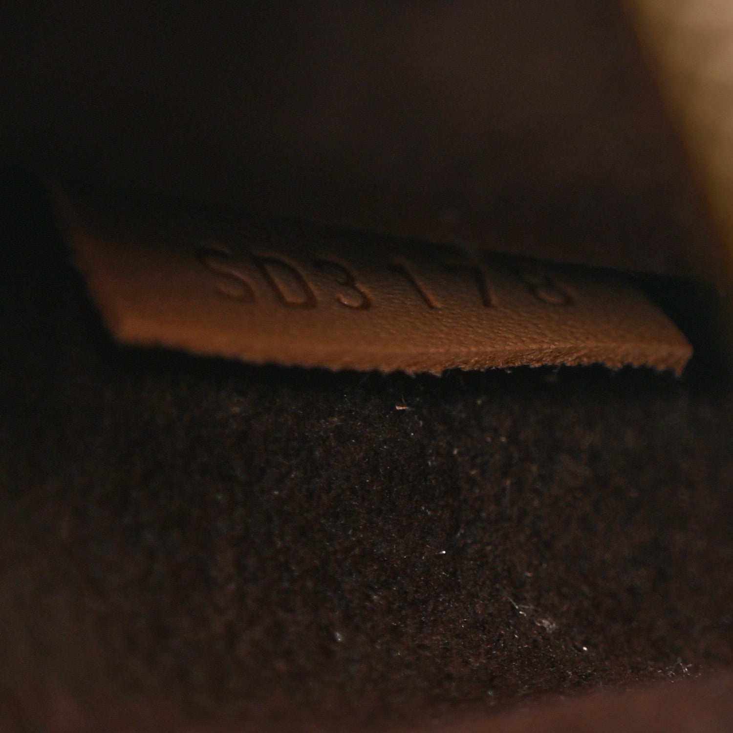 Louis Vuitton Monogram Pochette Metis 8 of 14