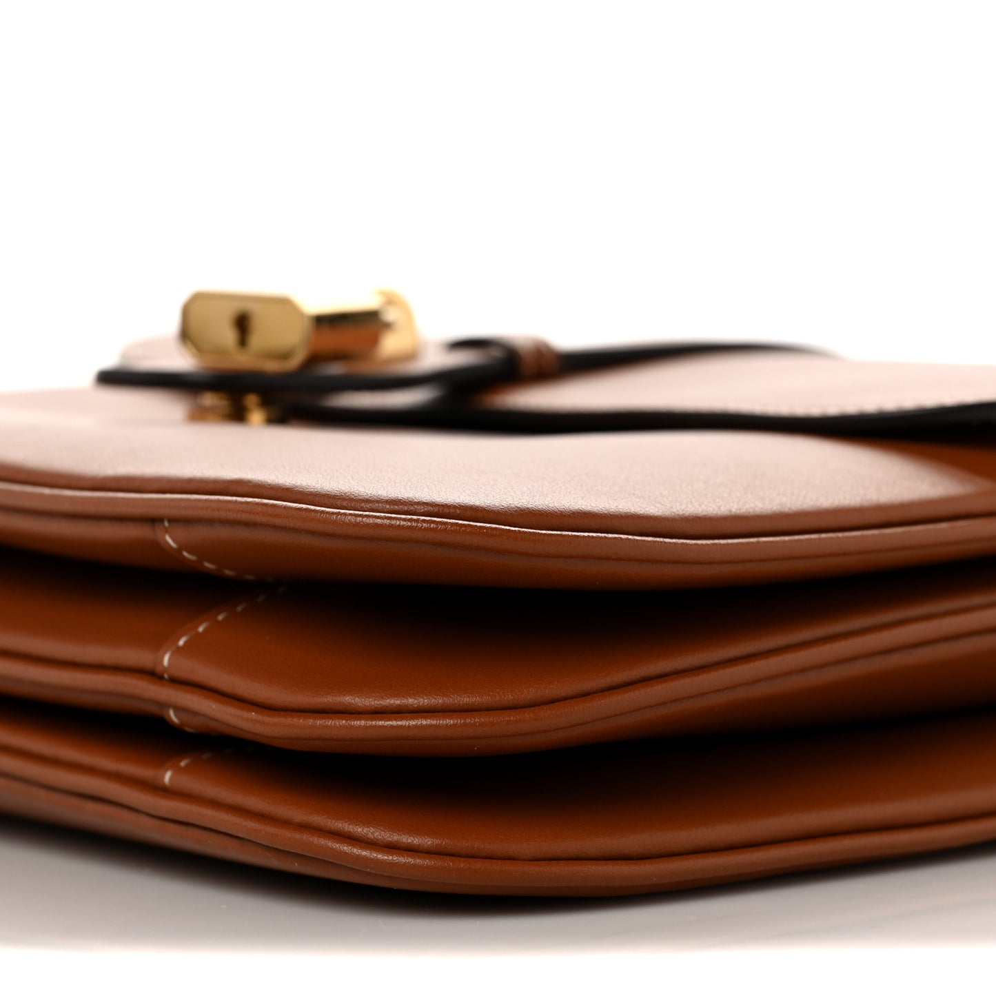 Smooth Calfskin Medium Tabou Tan