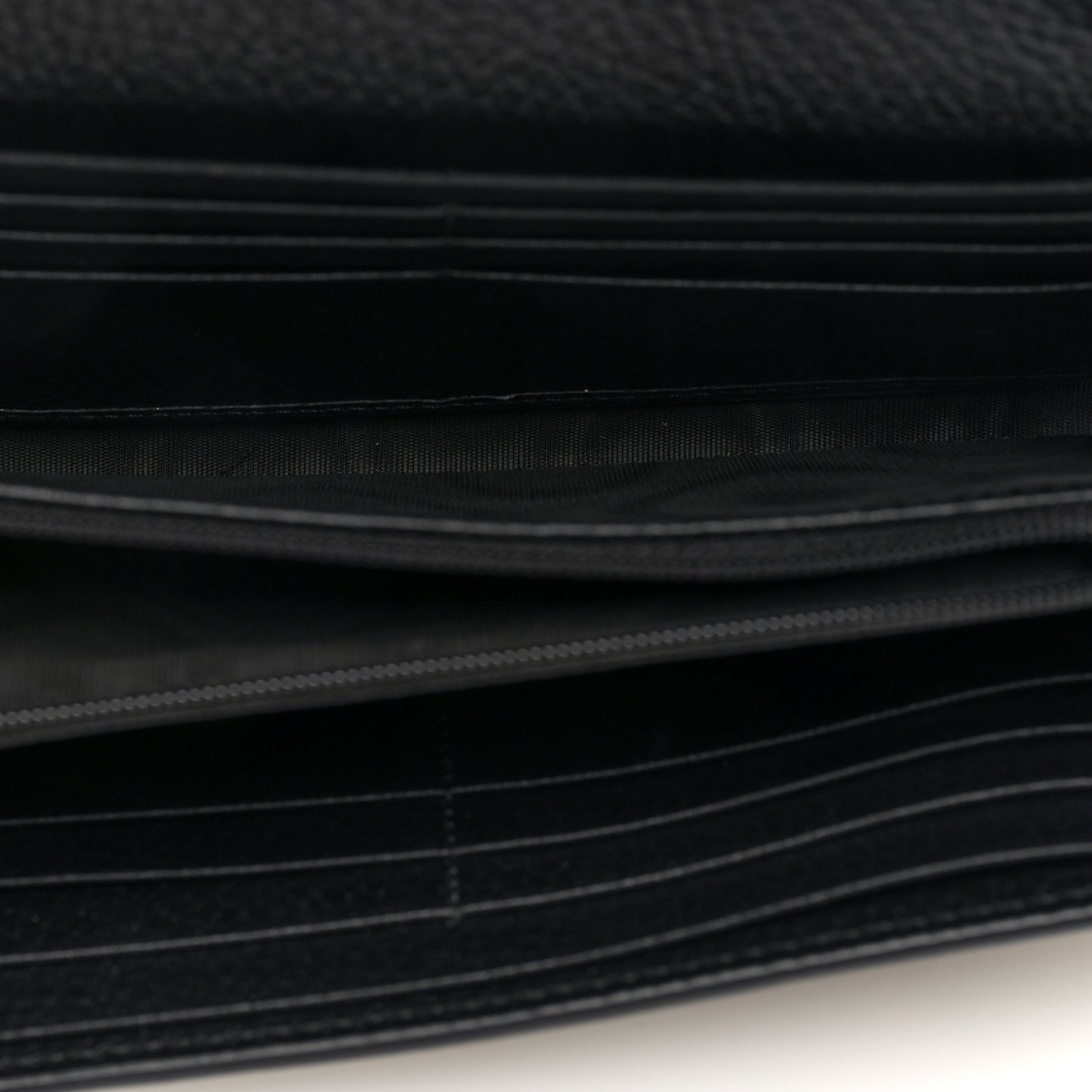 Dollar Calfskin GG Supreme Monogram Petite GG Marmont Wallet Chain Bag Black Beige Ebony