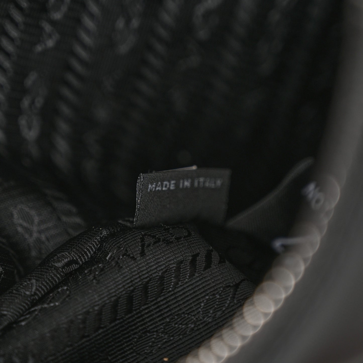 Nylon Re-Edition 2005 Shoulder Bag Black