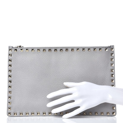 Valentino Garavani Pebbled Calfskin Large Rockstud Zip Pouch Pastel Grey 2 of 8